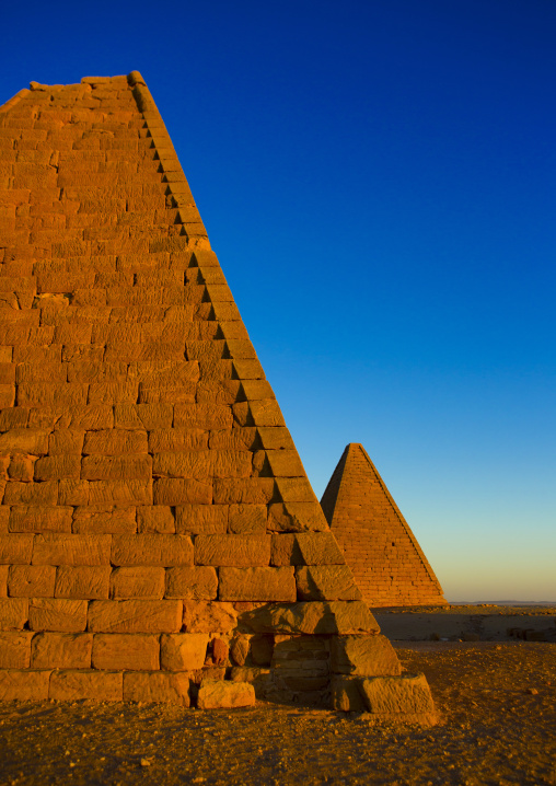 Sudan, Northern Province, Karima, the pyramids at jebel barkal, used by napatan kings