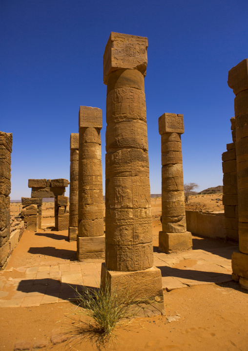 Sudan, Nubia, Naga, amun temple columns