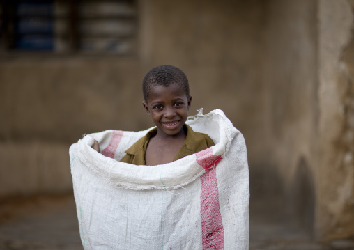 Kid in kilwa kivinje village , Tanzania