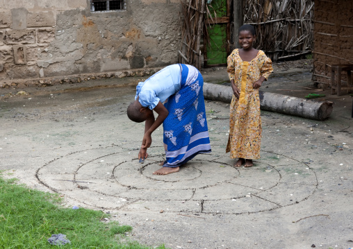 Girls playing in mikindani, Tanzania