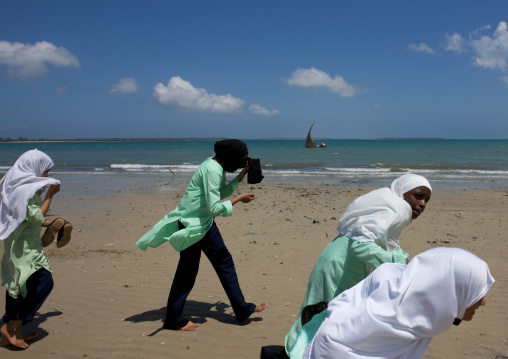 Girls in nungwi beach zanzibar, Tanzania