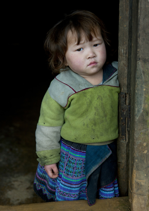 Young black hmong girl, Sapa, Vietnam
