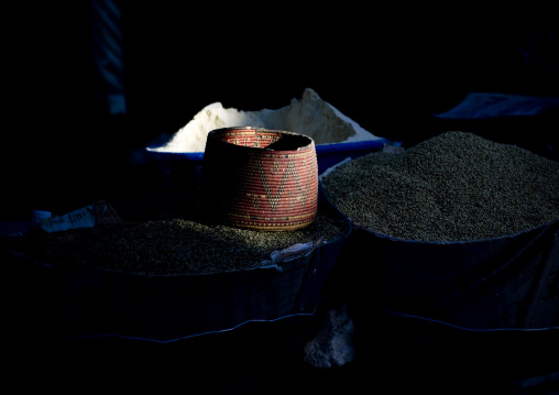 Piles Of Lentils And Flour And Wicker Basket In The Souq, Sanaa, Yemen