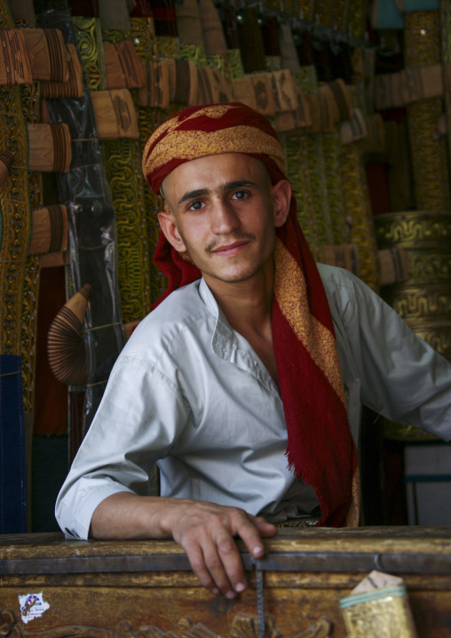 Portrait of a yemeni young man, Amanat Al-Asemah, Sanaa, Yemen