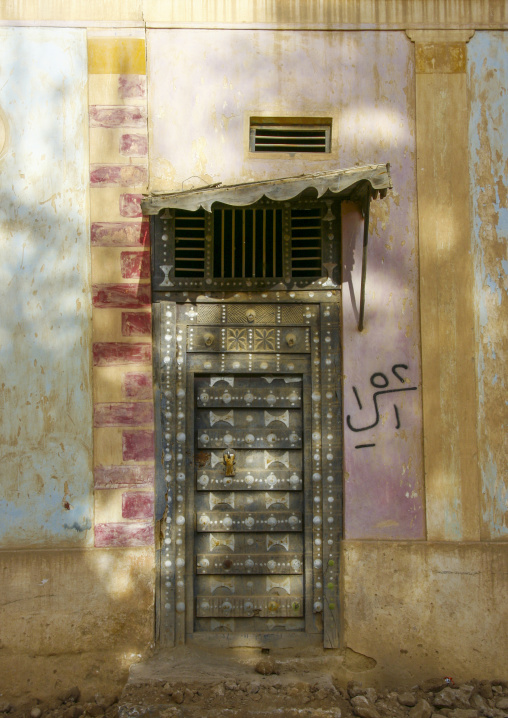 Decorated door of a traditional house, Hadhramaut, Khaila, Yemen