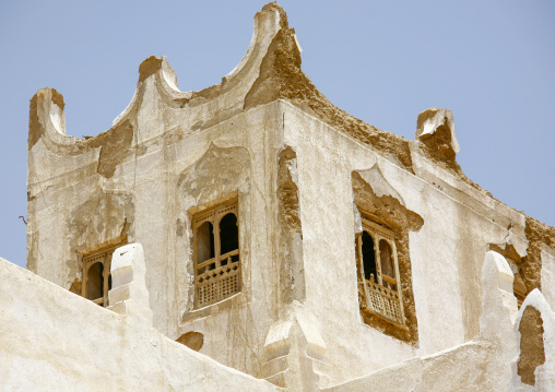 Traditional mudbrick house, Hadhramaut, Tarim, Yemen