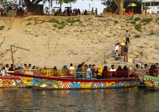 Bangladeshi people making boats trips in Kalitola ghat, Rajshahi Division, Rajshahi, Bangladesh