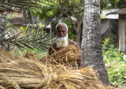 Shirtless bangladeshi elederly man with white beard, Khulna Division, Narail, Bangladesh