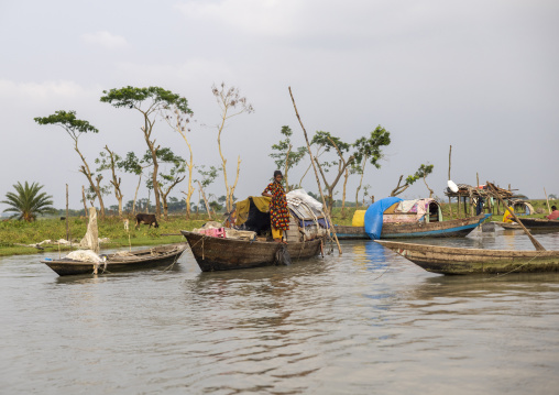 River gypsies living on their boats , Barisal Division, Barisal, Bangladesh