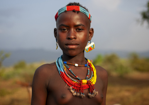 Banna teenage girl portrait, Omo valley, Turmi, Ethiopia