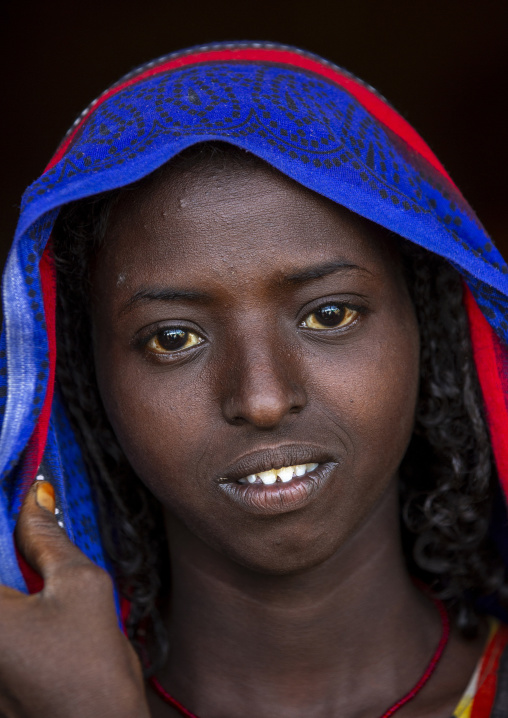 Afar tribe woman with sharpened teeth, Assaita, Afar regional state, Ethiopia