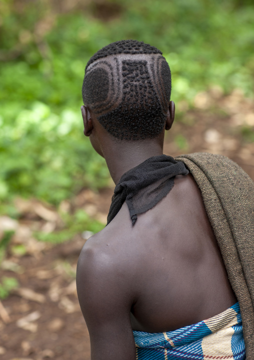 Menit tribe teenage boy hairstyle, Omo valley, Tum, Ethiopia