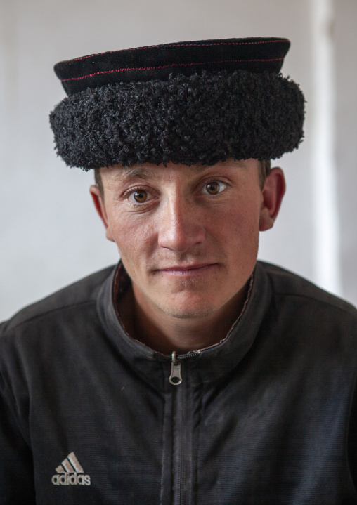 Tajik man portrait, Xinjiang Uyghur Autonomous Region, Tashkurgan, China