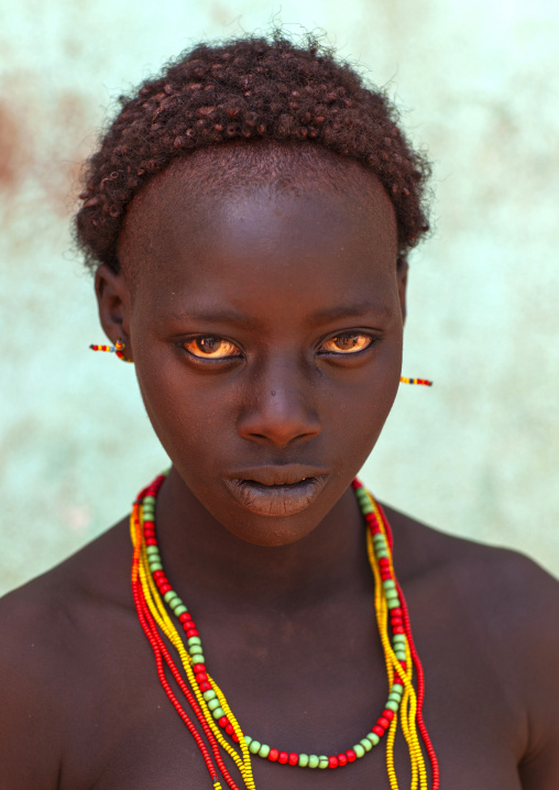 Topless Hamer tribe woman, Turmi, Omo valley, Ethiopia