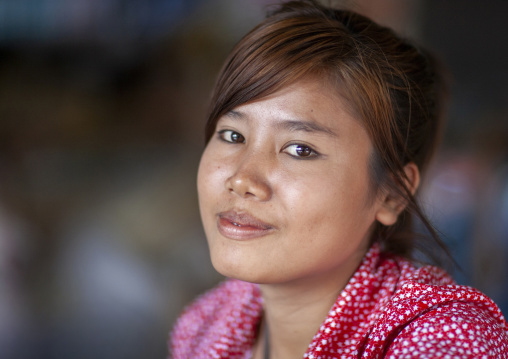 Portrait of a Lao teenager, Champassak province, Pakse, Laos