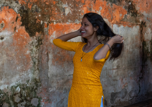 Rajasthani woman with long hair in Galtaji temple, Rajasthan, Jaipur, India