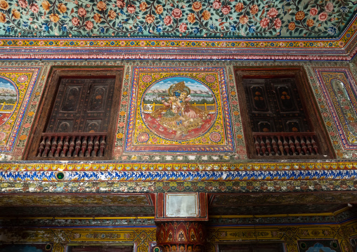 Old mural in a haveli depicting a deity, Rajasthan, Mandawa, India