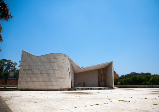 Gandhi Bhavan at the Panjab University by Pierre Jeanneret, Punjab State, Chandigarh, India