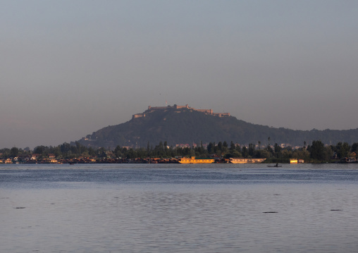 View of the banks of Dal lake in the morning, Jammu and Kashmir, Srinagar, India