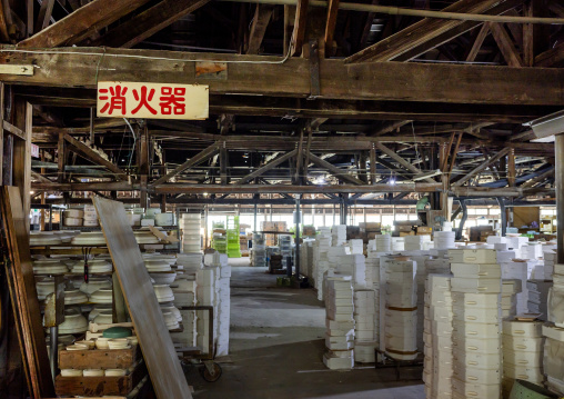 Kouraku Kiln porcelain atelier, Kyushu region, Arita, Japan