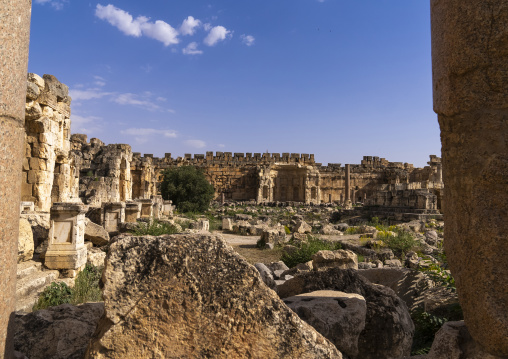 Great court of the temple complex, Baalbek-Hermel Governorate, Baalbek, Lebanon