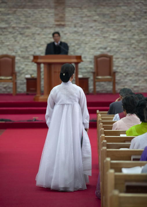 North Korean people singing in protestant Bongsu church, DGC, Pyongyang, North Korea