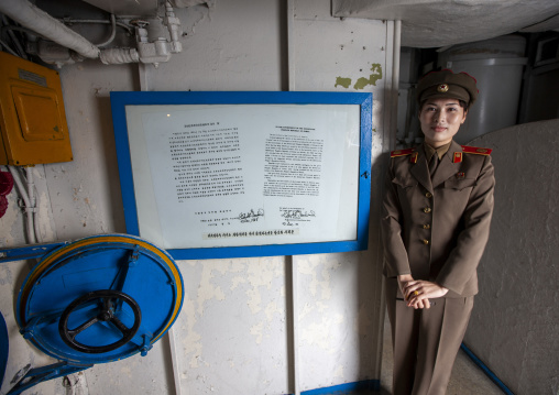 North Korean guide in the Uss Pueblo american spy ship with prisonners letters, DGC, Pyongyang, North Korea
