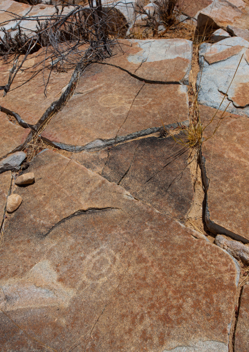 Rock carving in Tchitundo Hulo hills, Namibe Province, Capolopopo, Angola