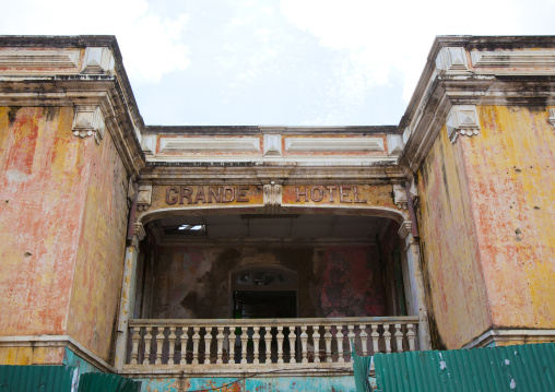 Former Grande Hotel, Now A Squat, Luanda, Angola