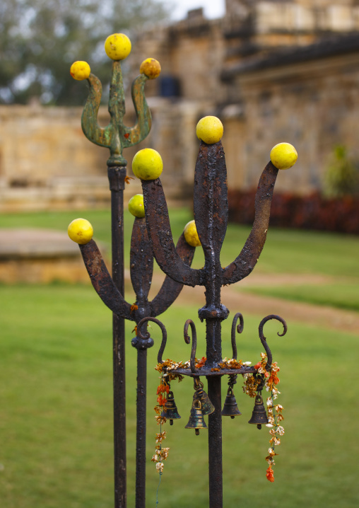 Altar Dedicated To Lord Shiva Maded Of Trishulas Adorned With Fruits, Flowers And Bells At The Brihadishwara Temple, Gangaikondacholapuram, India