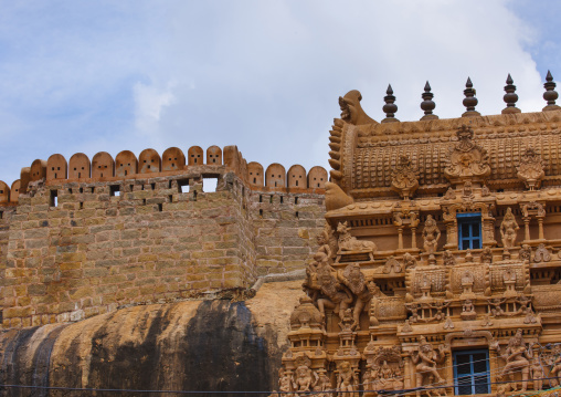 Gopuram With Carvings Of The Tirumayam Temple In Front Of The Tirumayam Fort, Tirumayam, India