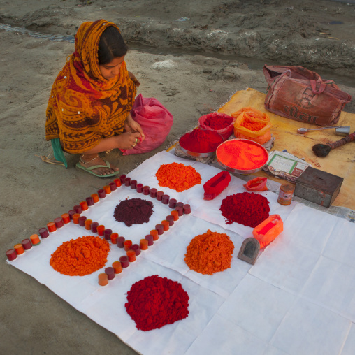 Woman Selling Powders, Maha Kumbh Mela, Allahabad, India