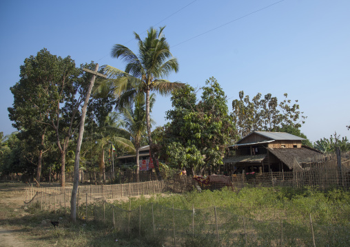 Rohingya Village Attacked By Extremists Buddhists, Thandwe, Myanmar