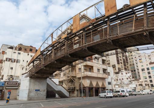 Bridge over an empty street on a friday afternoon, Mecca province, Jeddah, Saudi Arabia