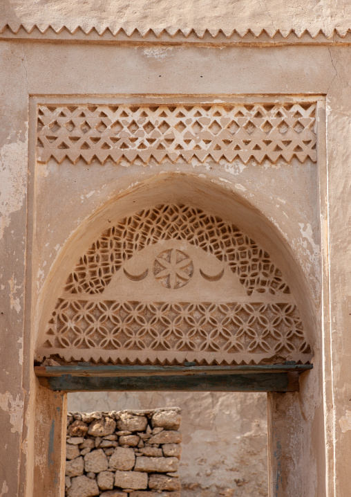 Gypsum decoration of the internal walls of a turkish house, Jizan Region, Farasan island, Saudi Arabia