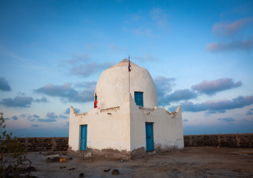 Old muslim grave of a holy man, Awdal region, Zeila, Somaliland