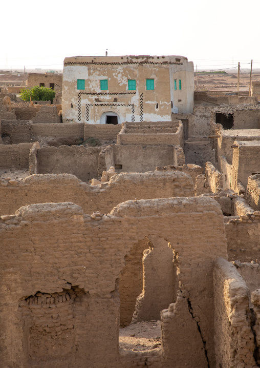 Abandonned mudbrick house, Northern State, Al-Khandaq, Sudan