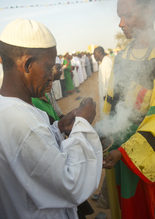 Sudan, Khartoum State, Khartoum, sufi whirling dervishes at omdurman sheikh hamad el nil tomb